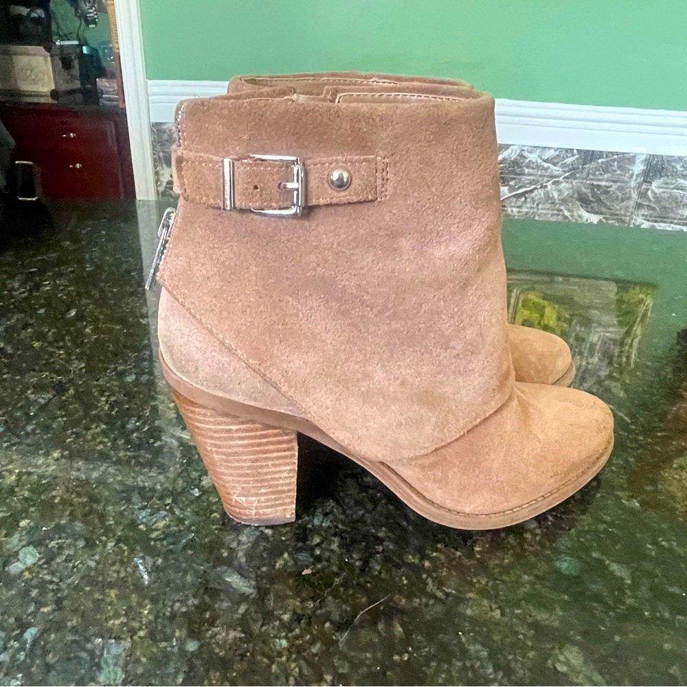 Jessica Simpson leather boots